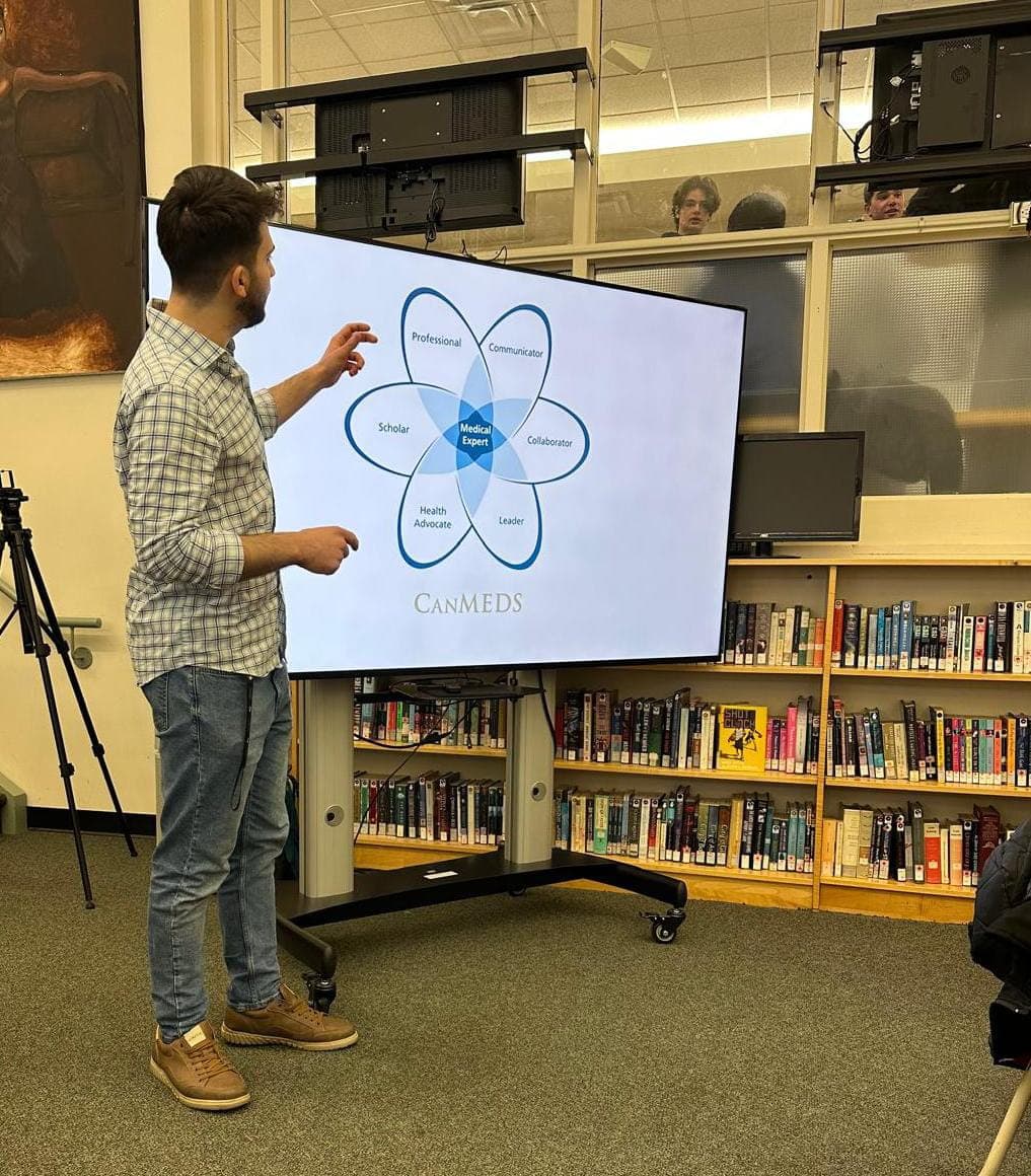 Students in a mentorship session